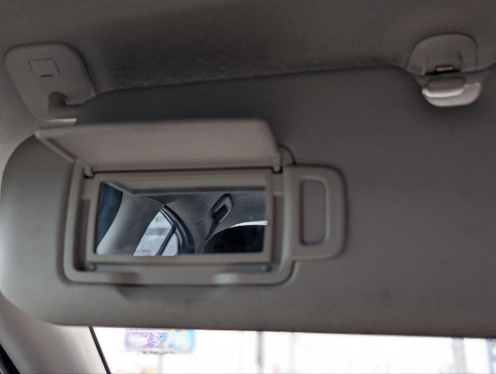 Nissan Sentra SR CVT 2021