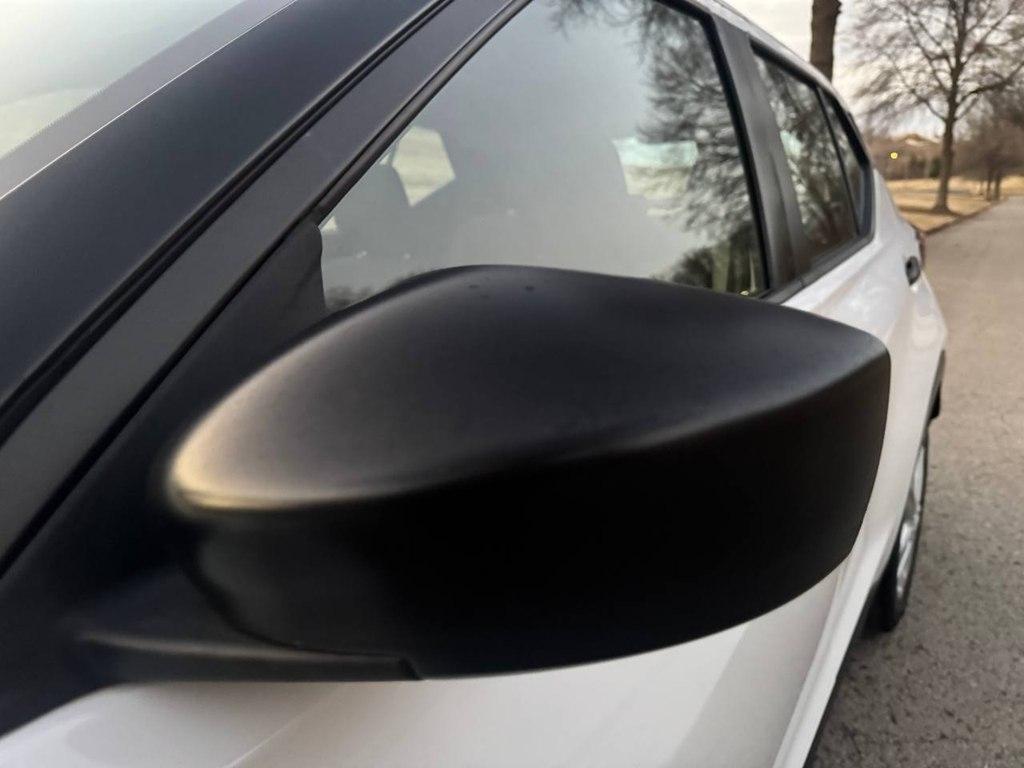 Nissan Kicks S FWD 2023