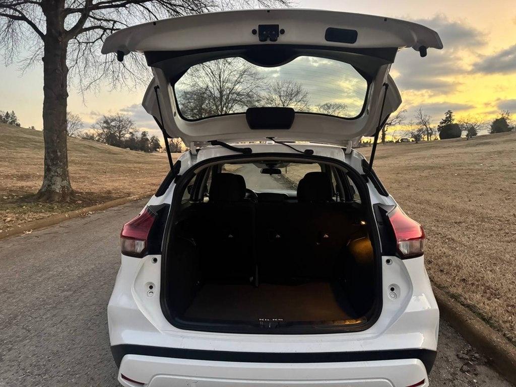 Nissan Kicks S FWD 2023