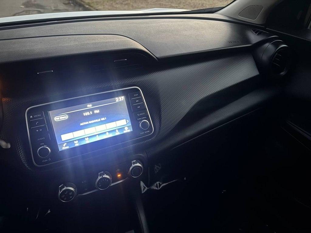 Nissan Kicks S FWD 2023