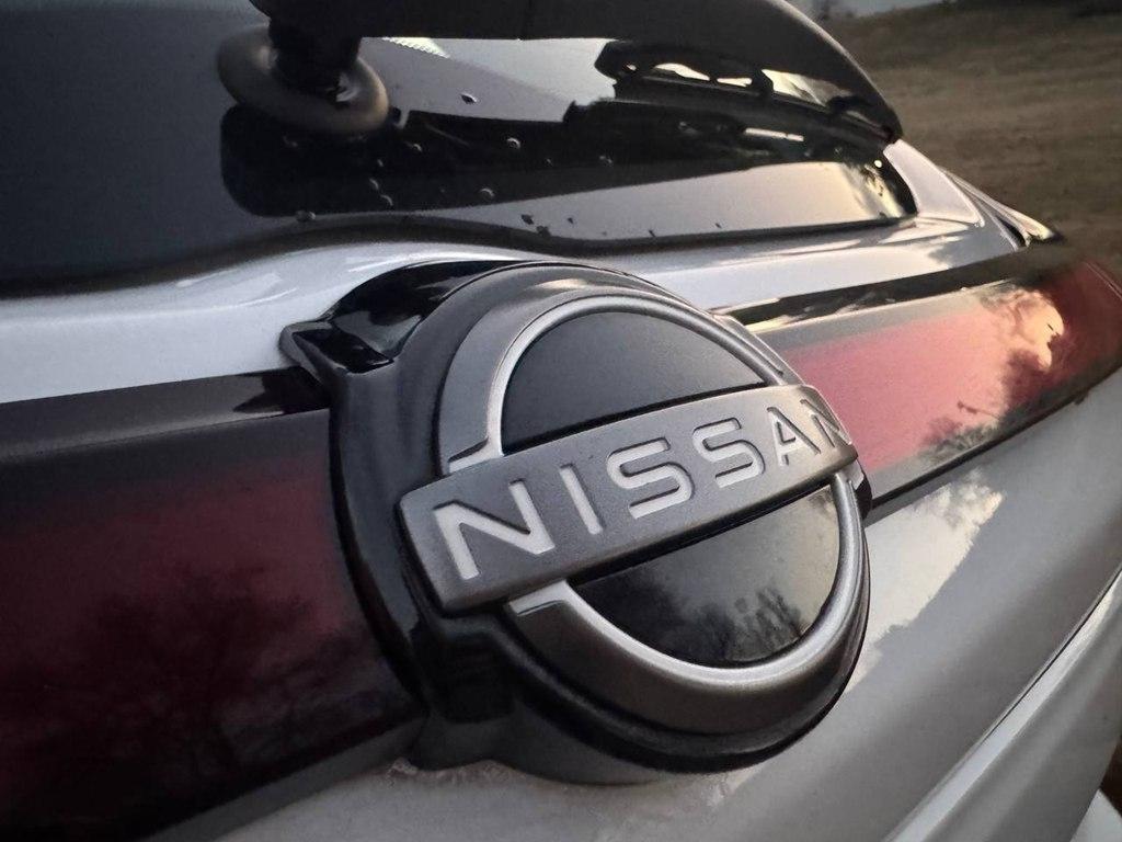 Nissan Kicks S FWD 2023