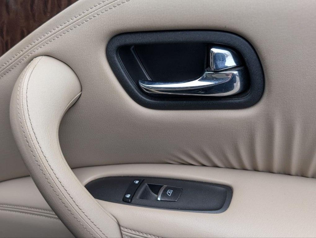 Nissan Armada 4x2 SL 2019