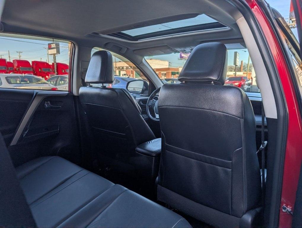 Toyota RAV4 AWD 4dr Limited (Natl) 2015