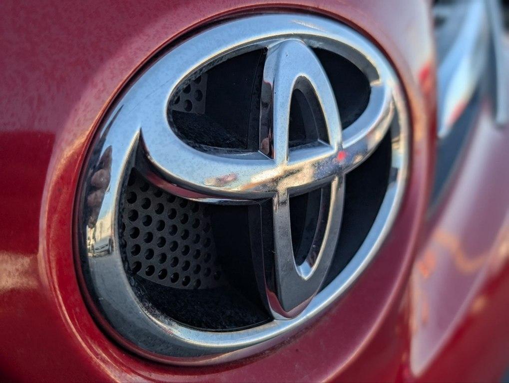 Toyota RAV4 AWD 4dr Limited (Natl) 2015