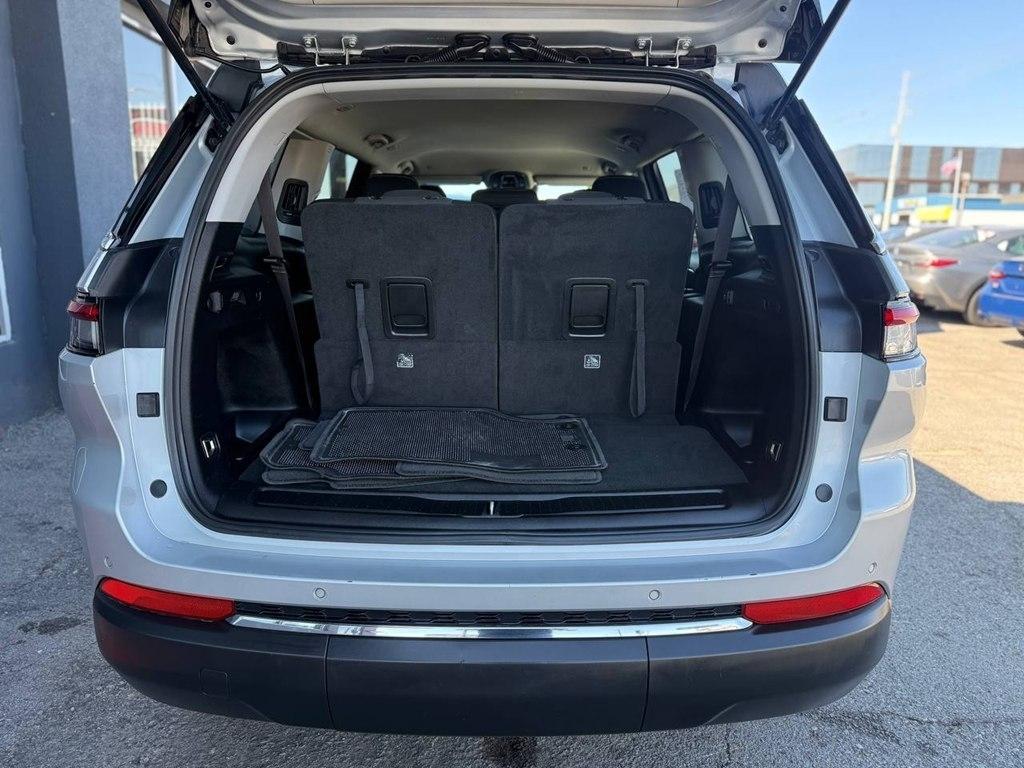 Jeep Grand Cherokee L Laredo 4x4 2023