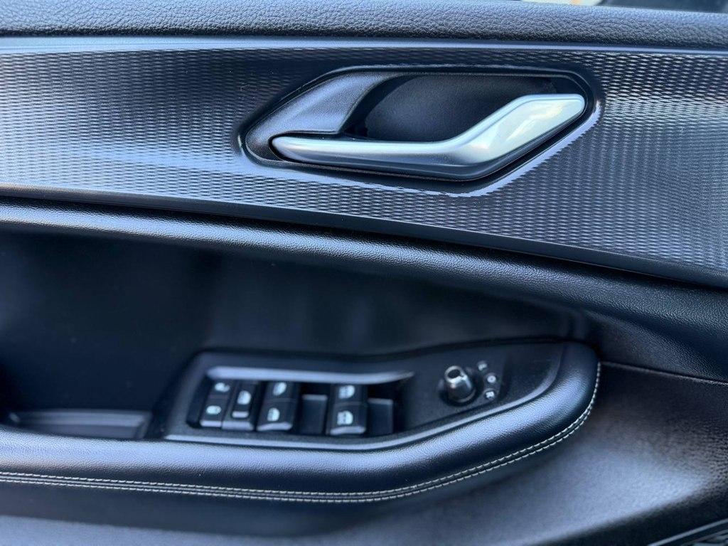 Jeep Grand Cherokee L Laredo 4x4 2023