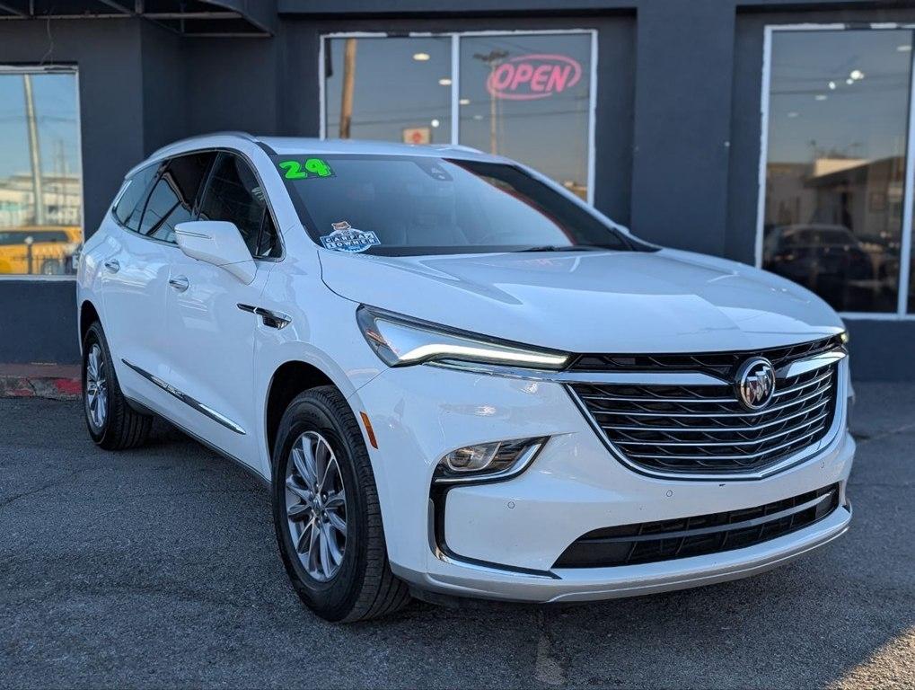 Buick Enclave FWD 4dr Premium 2024
