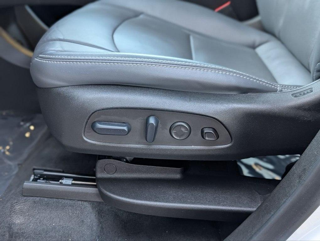 Buick Enclave FWD 4dr Premium 2024