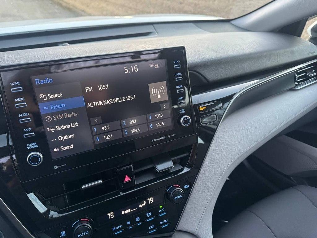 Toyota Camry Hybrid LE CVT (Natl) 2022