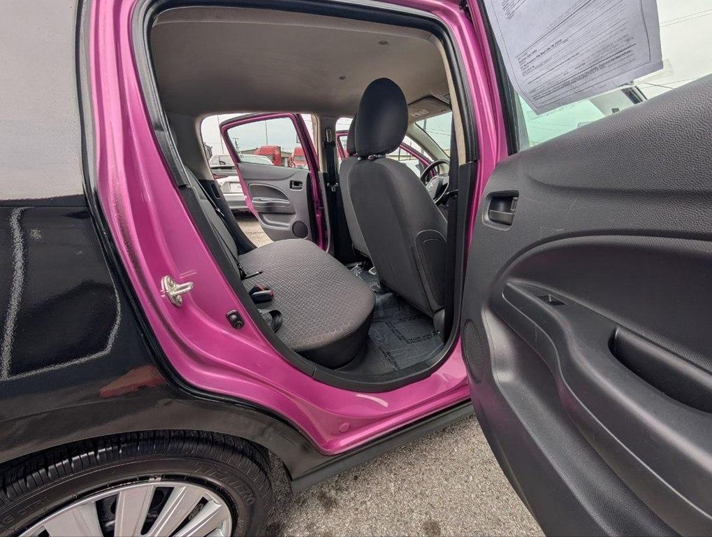 Mitsubishi Mirage 4dr HB Man DE 2014