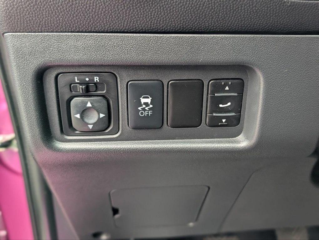 Mitsubishi Mirage 4dr HB Man DE 2014