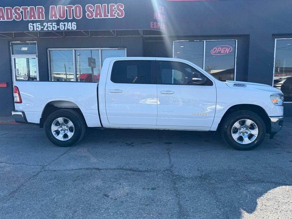 RAM 1500 Big Horn 4x4 Crew Cab 5'7" Box 2022