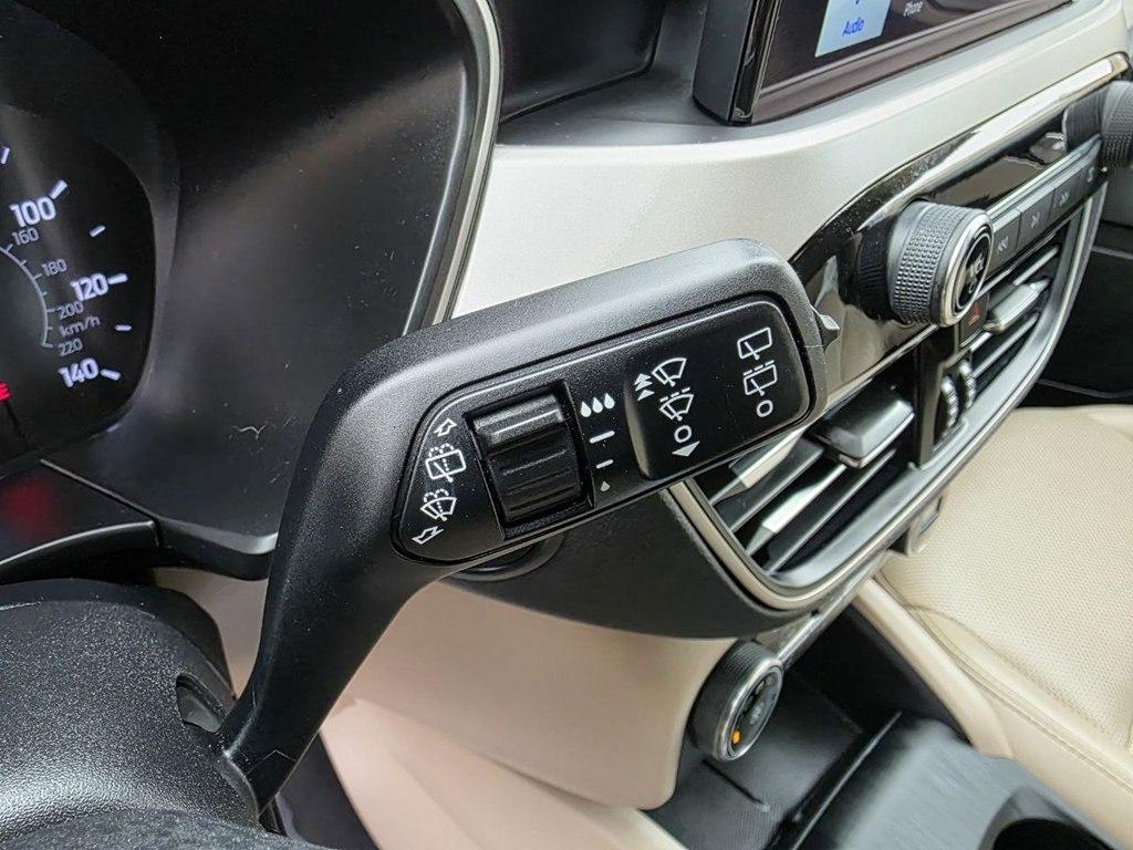 Ford Escape SEL FWD 2020