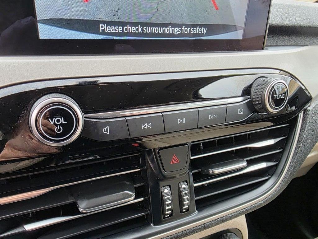 Ford Escape SEL FWD 2020