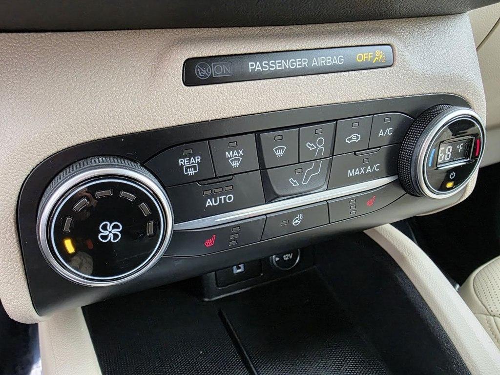 Ford Escape SEL FWD 2020