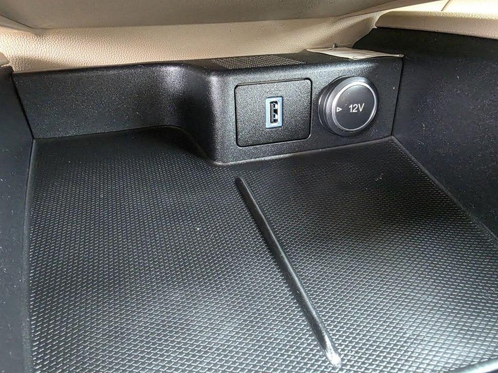 Ford Escape SEL FWD 2020