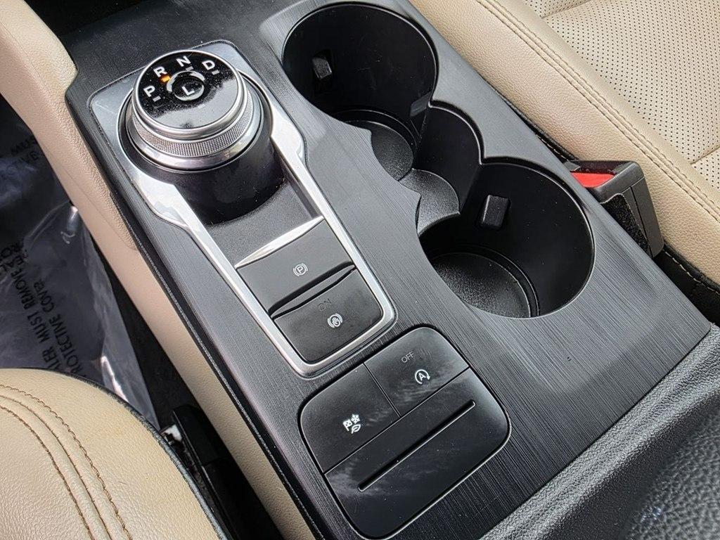 Ford Escape SEL FWD 2020