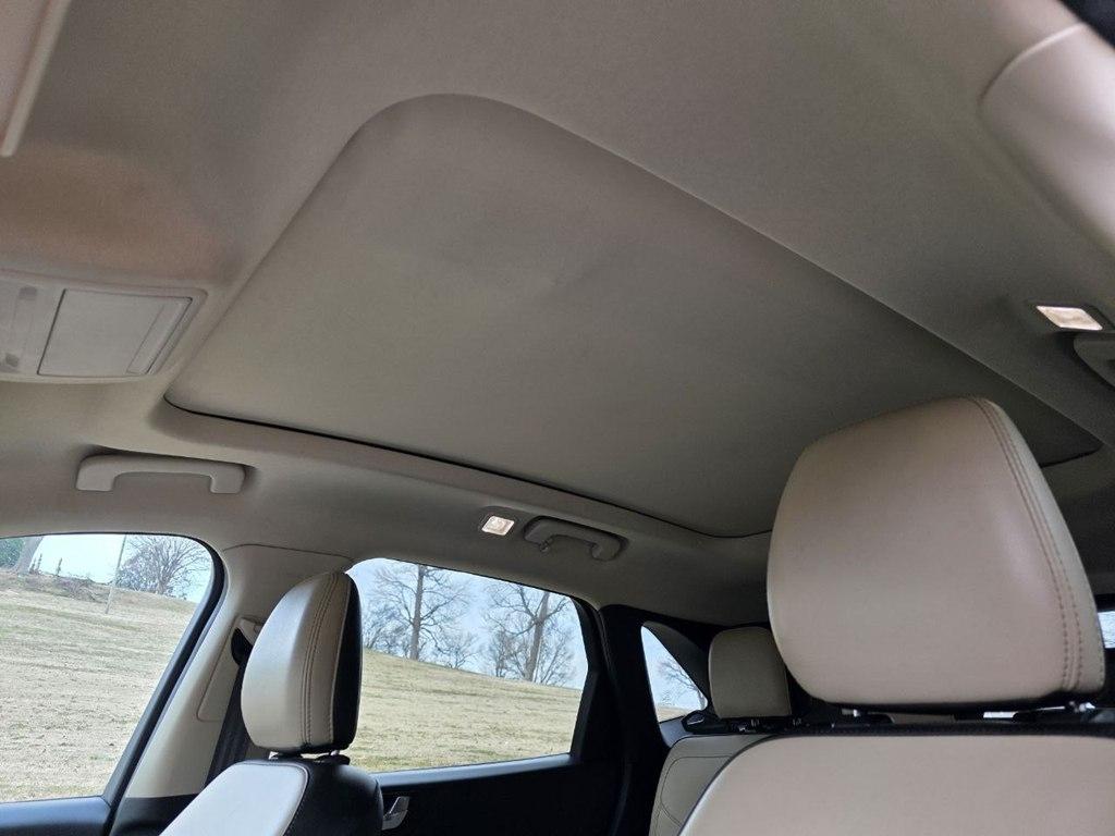 Ford Escape SEL FWD 2020