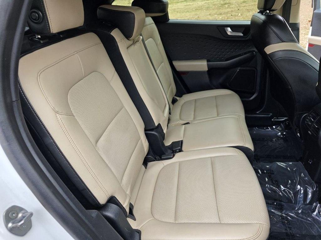 Ford Escape SEL FWD 2020