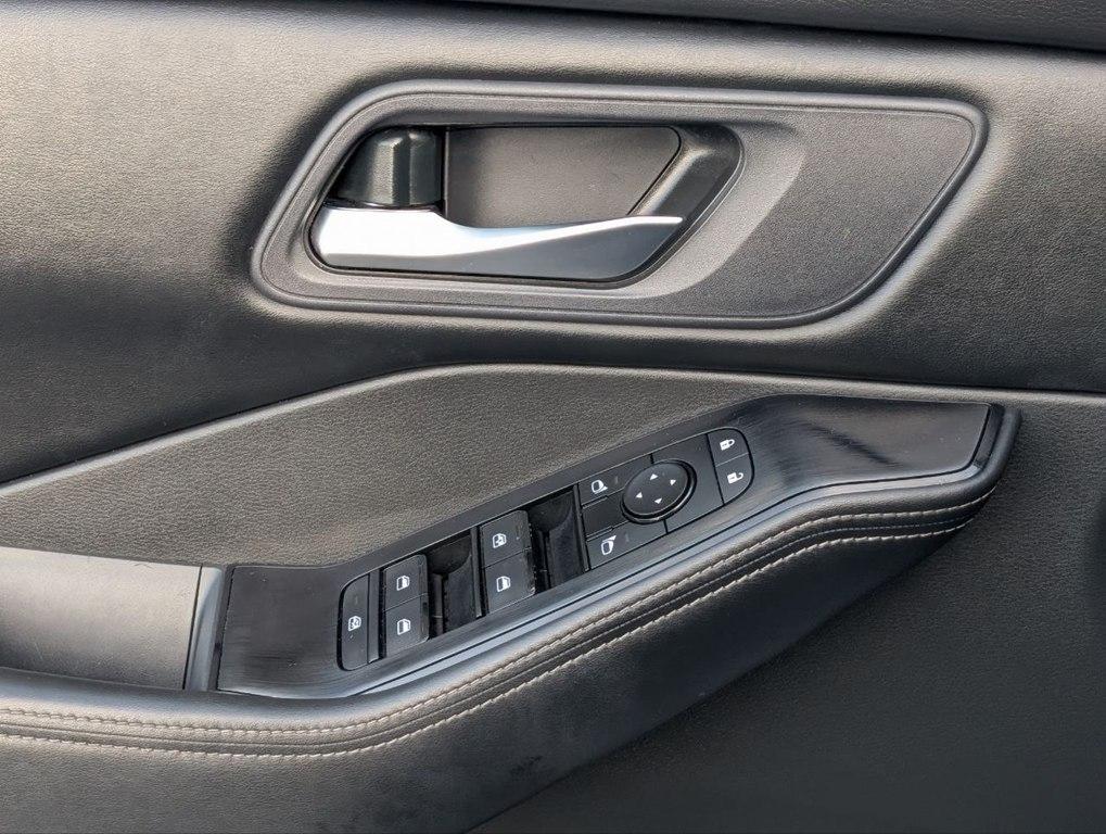 Nissan Rogue AWD SV 2024