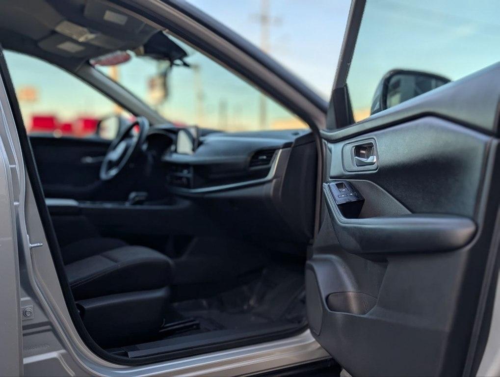 Nissan Rogue AWD SV 2024