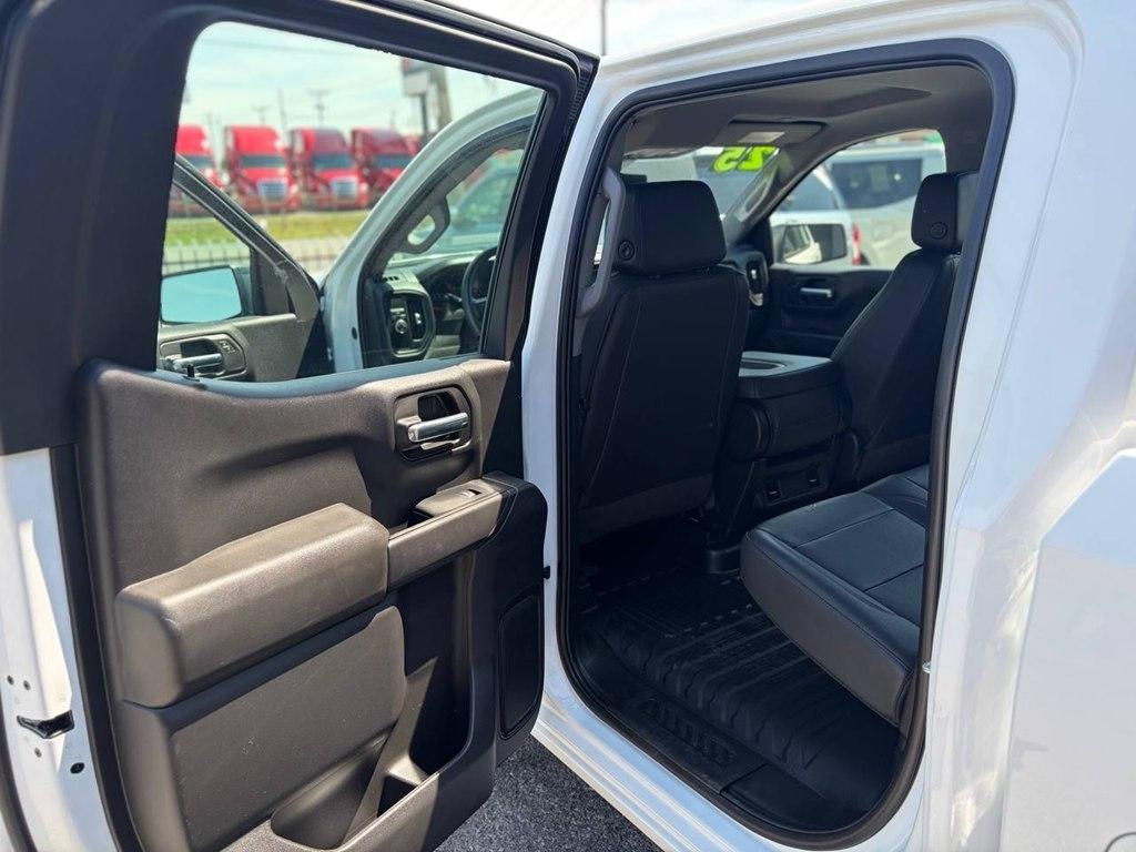 Chevrolet Silverado 1500 2WD Crew Cab 147" Work Truck 2025