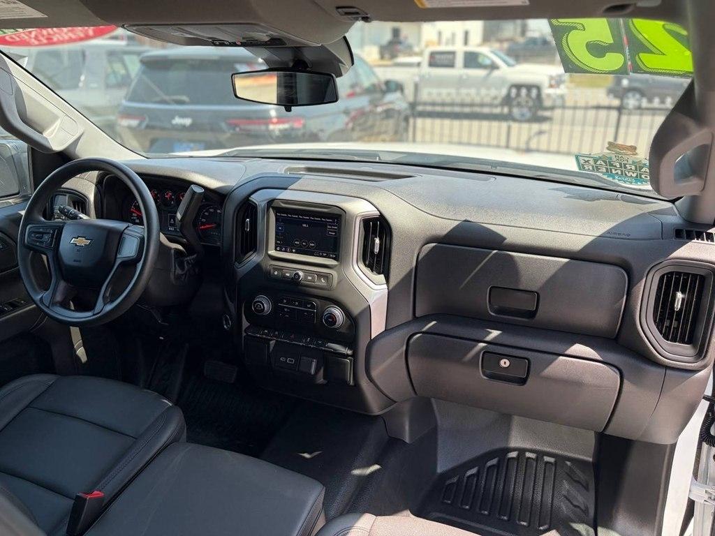 Chevrolet Silverado 1500 2WD Crew Cab 147" Work Truck 2025