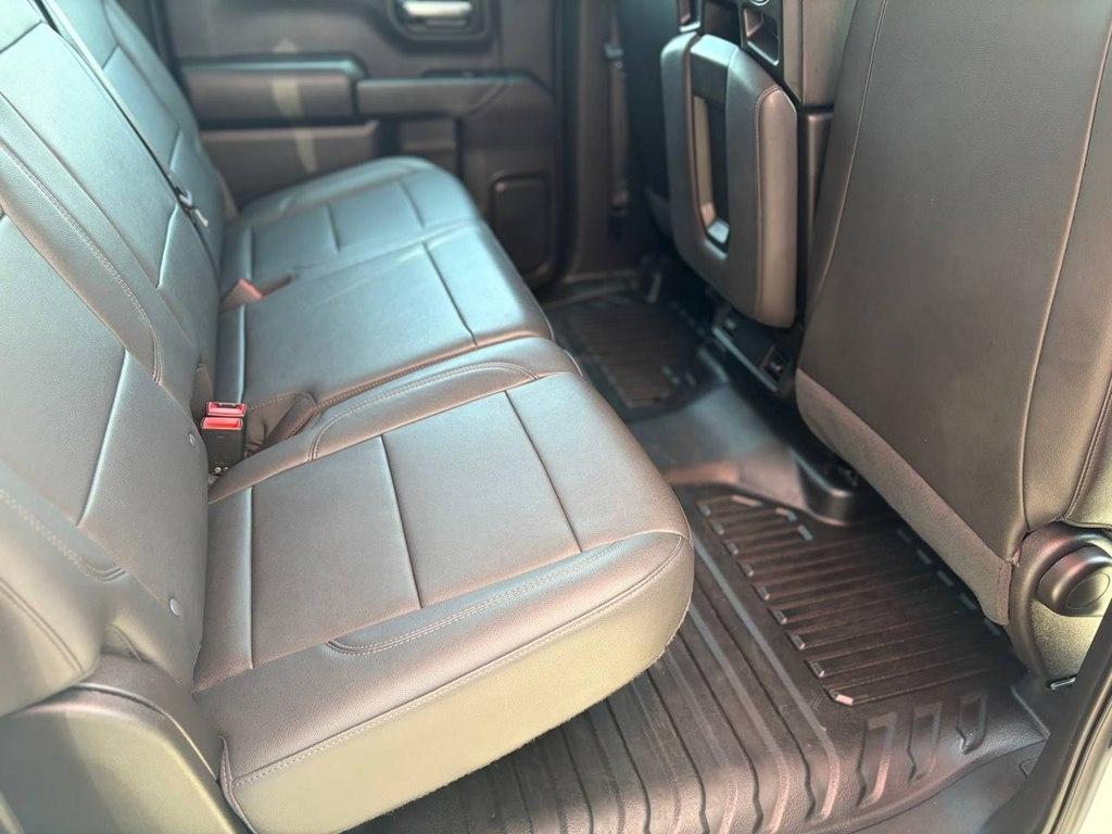 Chevrolet Silverado 1500 2WD Crew Cab 147" Work Truck 2025