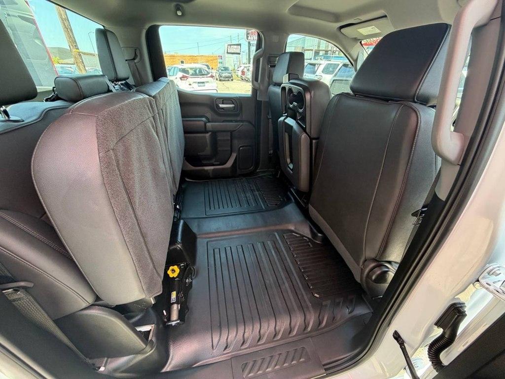 Chevrolet Silverado 1500 2WD Crew Cab 147" Work Truck 2025