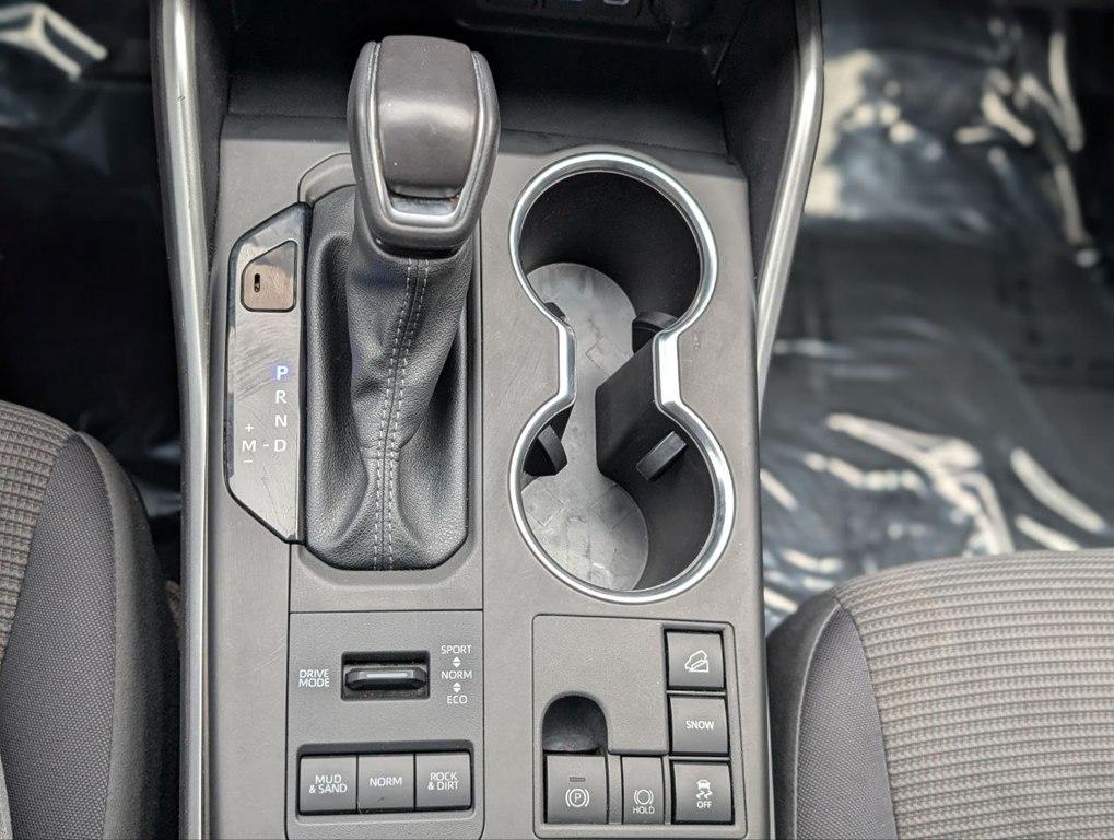 Toyota Highlander LE AWD (Natl) 2024