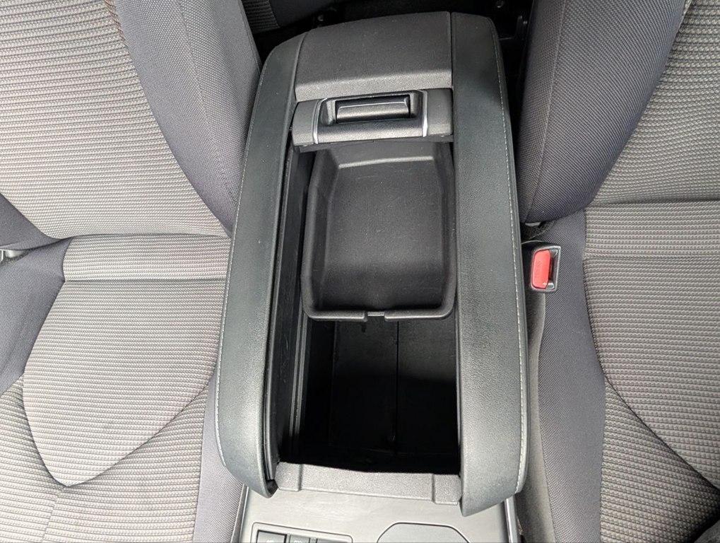 Toyota Highlander LE AWD (Natl) 2024