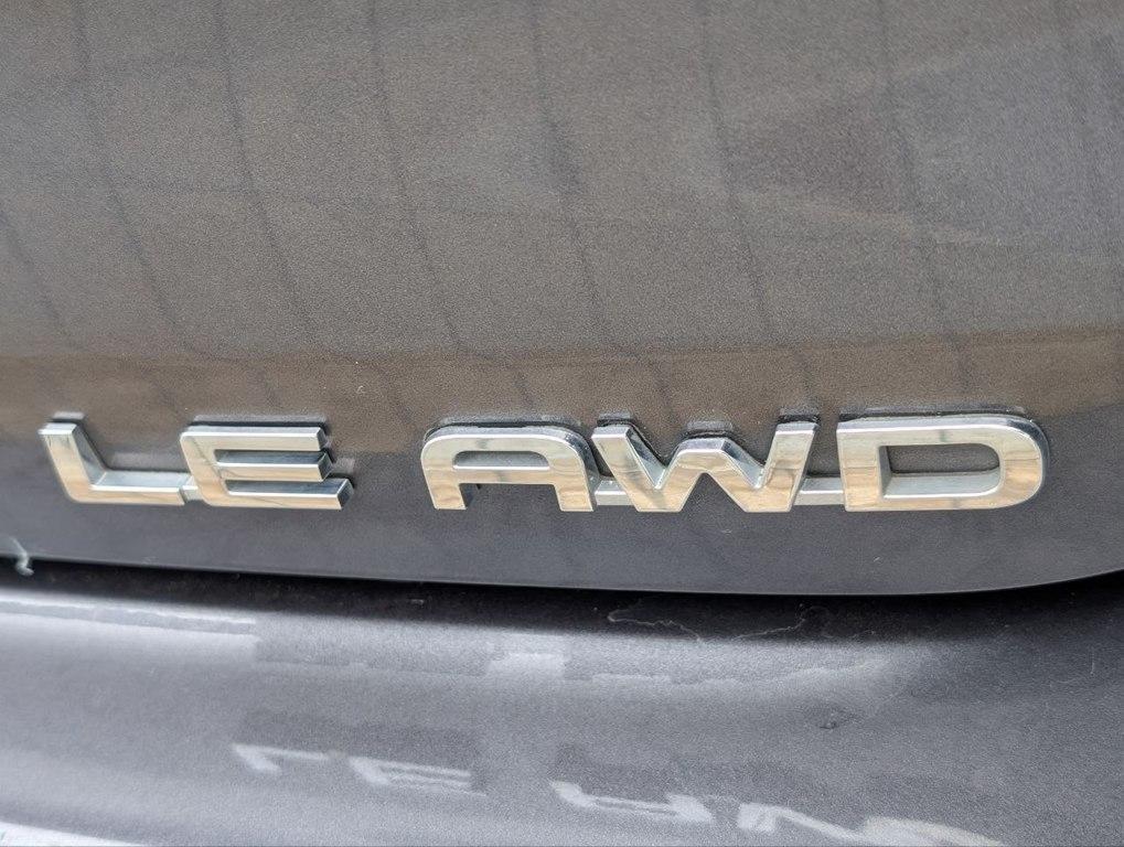 Toyota Highlander LE AWD (Natl) 2024