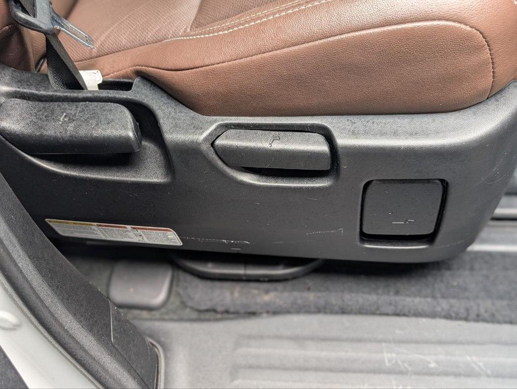 Toyota Sienna XLE Auto Access Seat FWD 7-Passenger (Natl) 2017