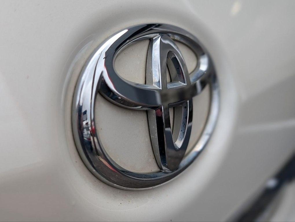 Toyota Sienna XLE Auto Access Seat FWD 7-Passenger (Natl) 2017