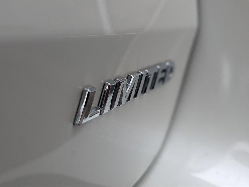 Toyota Sienna XLE Auto Access Seat FWD 7-Passenger (Natl) 2017