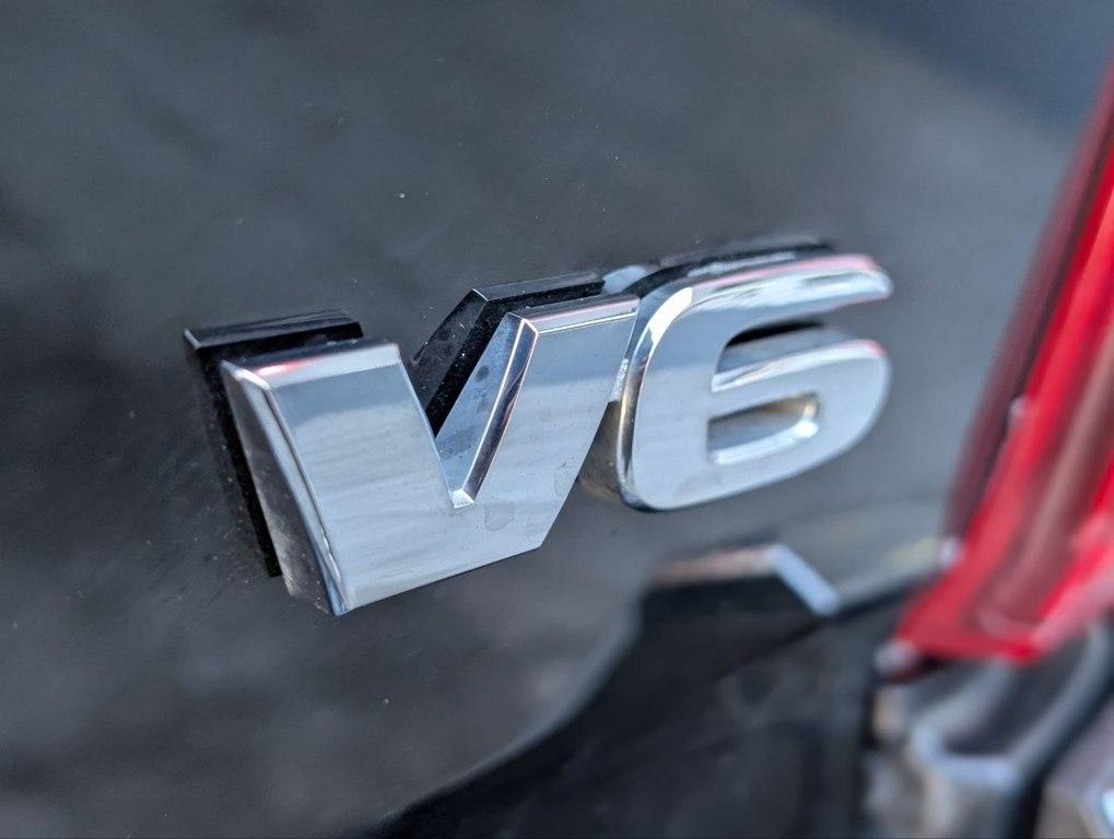 Toyota Tacoma SR5 Double Cab 5' Bed V6 4x2 AT (Natl) 2018