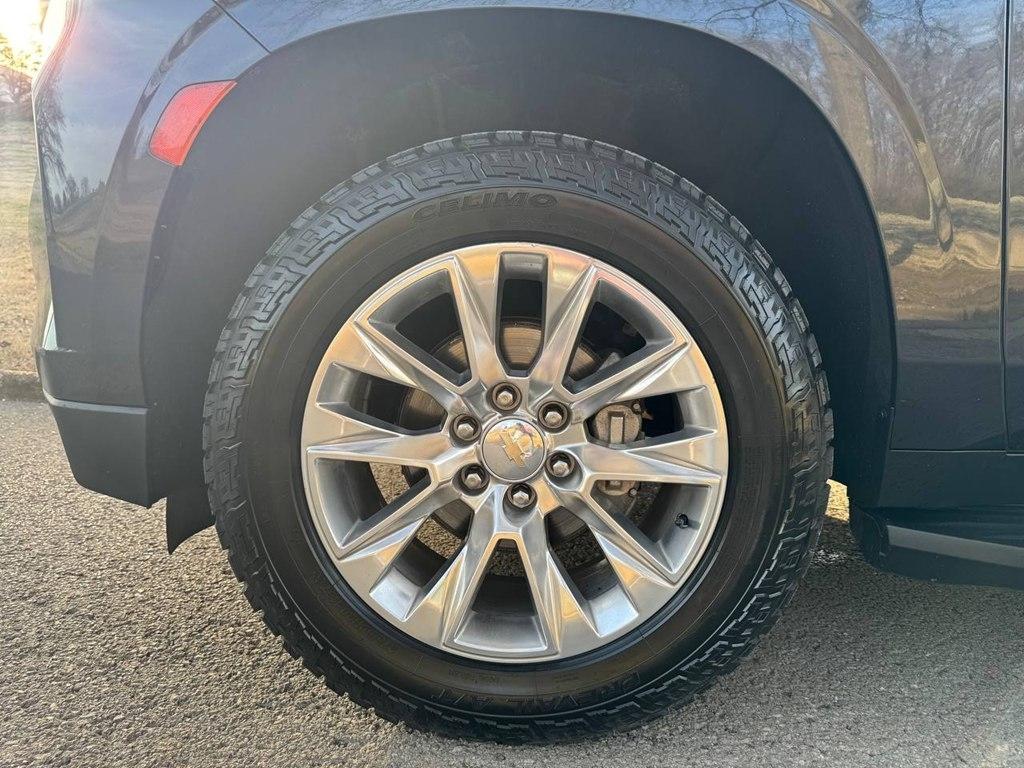 Chevrolet Suburban 2WD 4dr Premier 2023