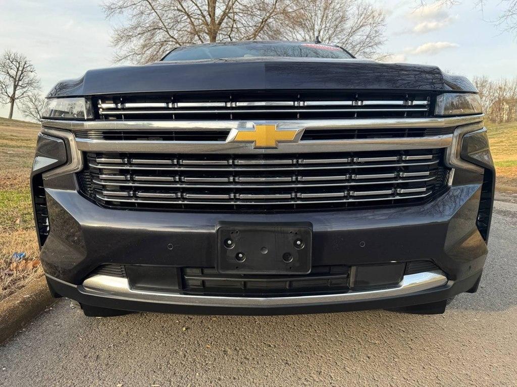 Chevrolet Suburban 2WD 4dr Premier 2023