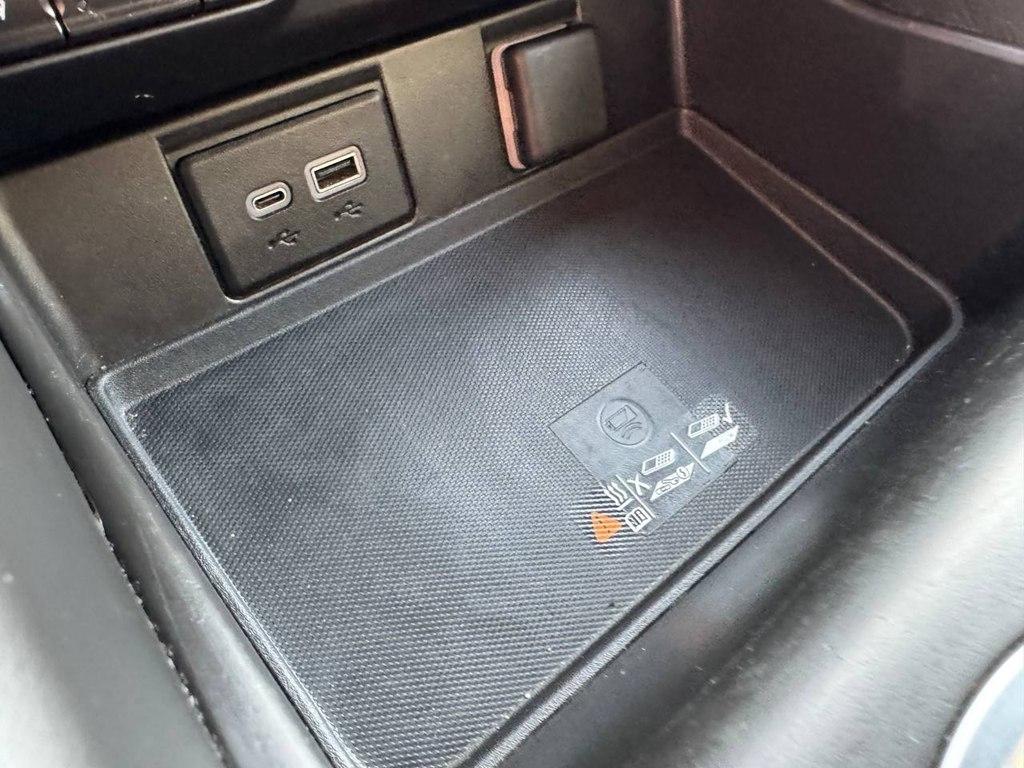 Chevrolet Suburban 2WD 4dr Premier 2023