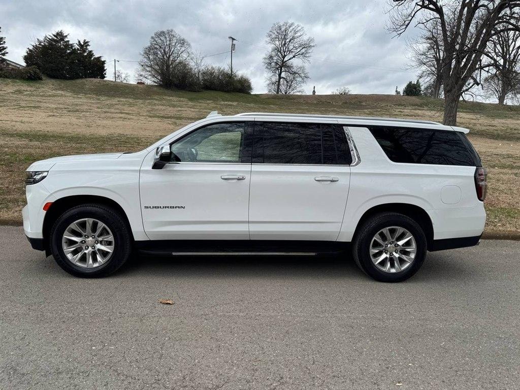 Chevrolet Suburban 2WD 4dr Premier 2023