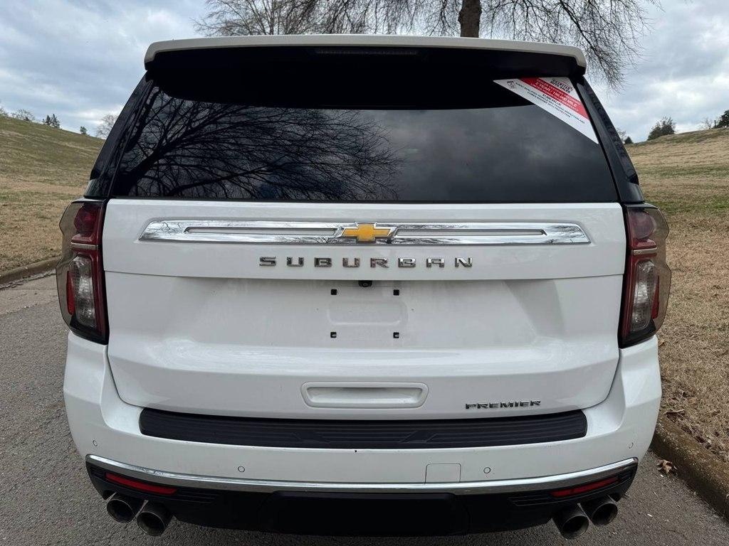Chevrolet Suburban 2WD 4dr Premier 2023
