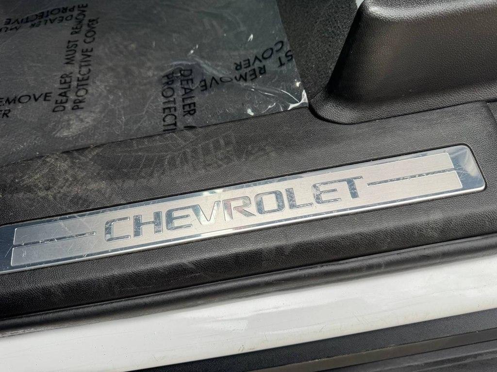 Chevrolet Suburban 2WD 4dr Premier 2023