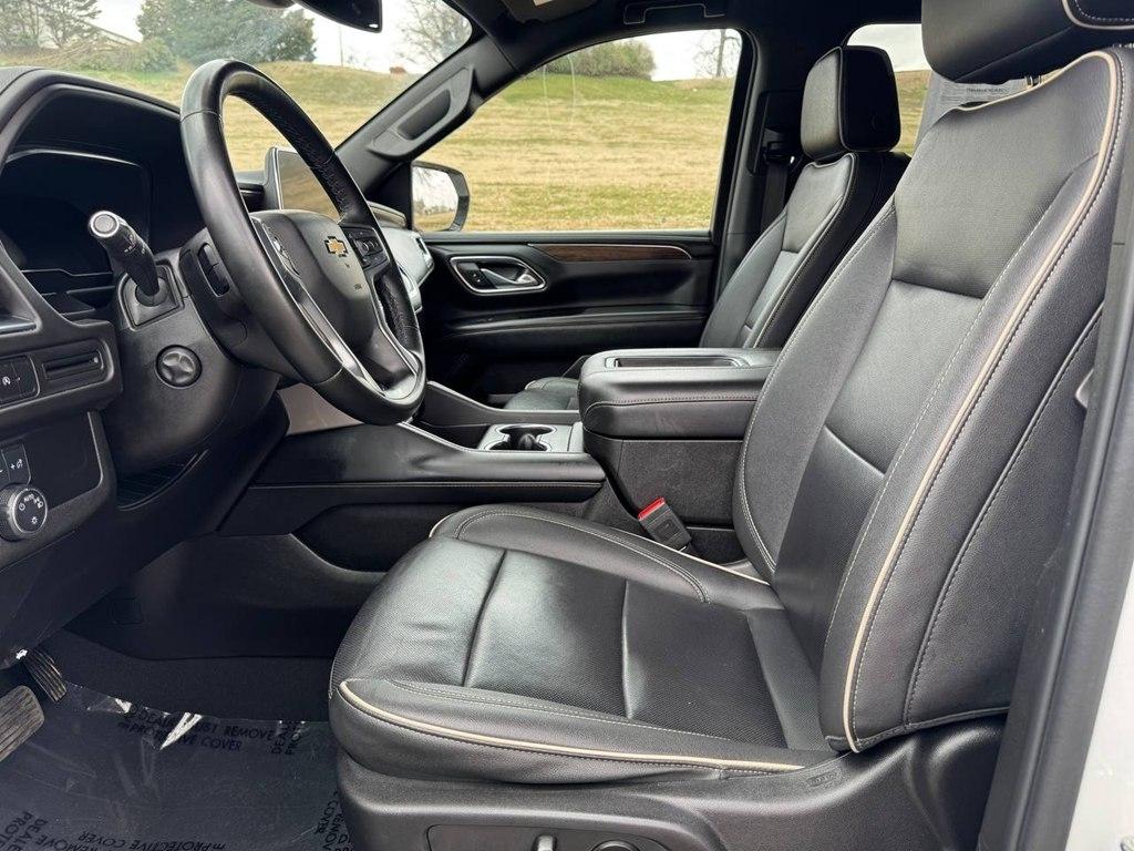 Chevrolet Suburban 2WD 4dr Premier 2023