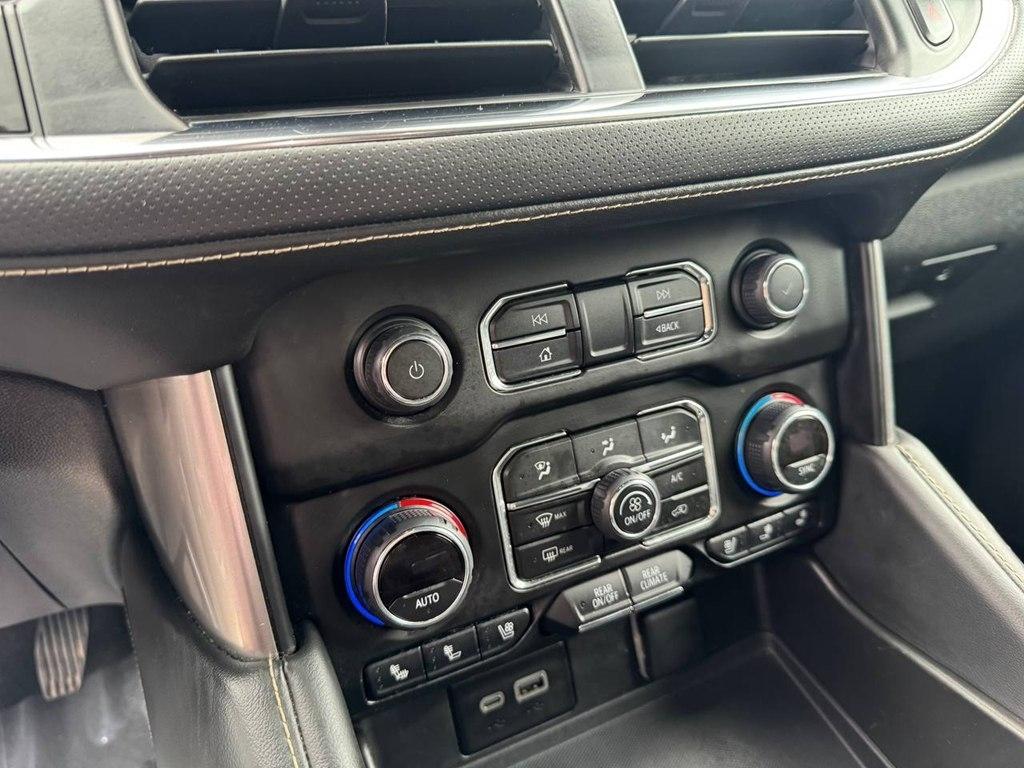 Chevrolet Suburban 2WD 4dr Premier 2023