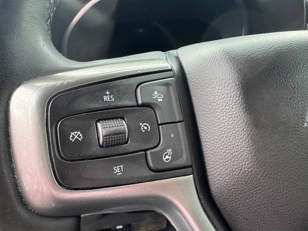 Chevrolet Suburban 2WD 4dr Premier 2023