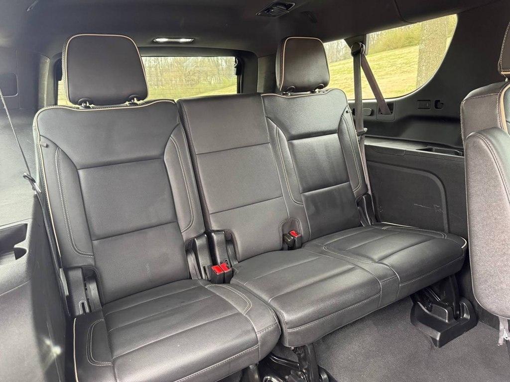 Chevrolet Suburban 2WD 4dr Premier 2023