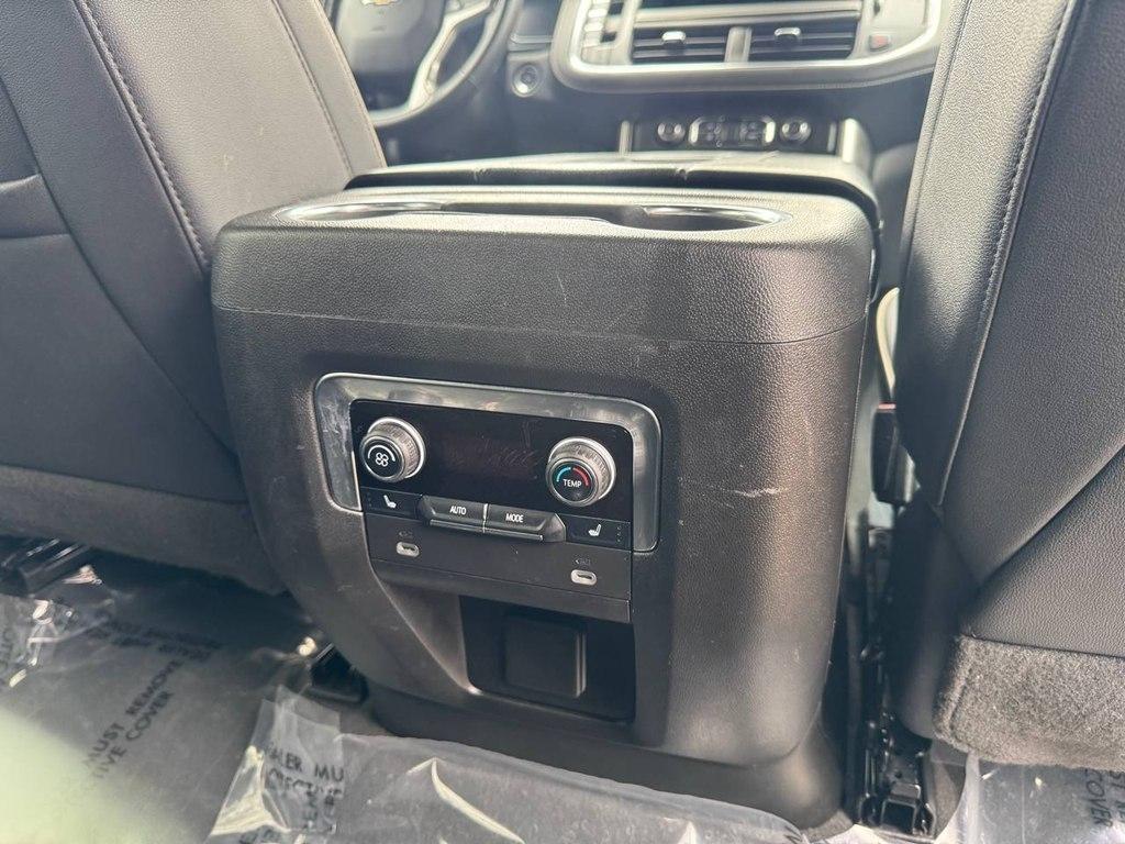 Chevrolet Suburban 2WD 4dr Premier 2023