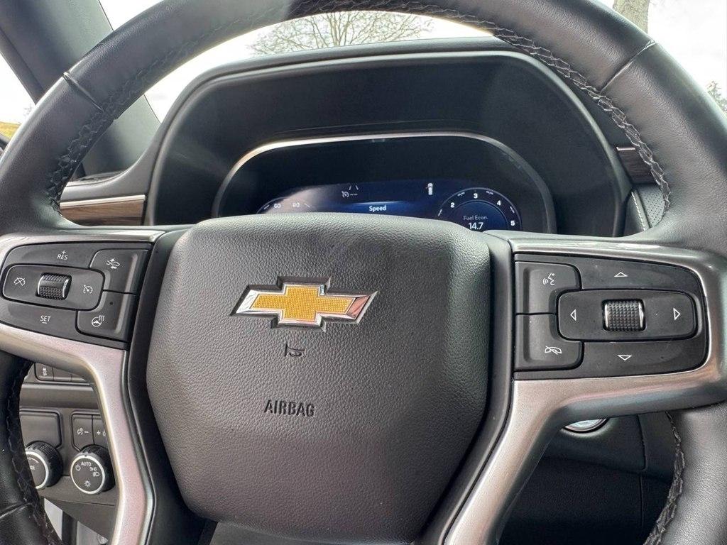 Chevrolet Suburban 2WD 4dr Premier 2023