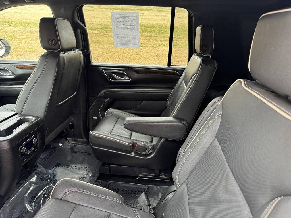 Chevrolet Suburban 2WD 4dr Premier 2023