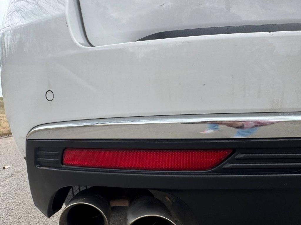 Chevrolet Suburban 2WD 4dr Premier 2023